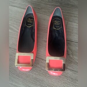 Roger Vivier NEW metal gold buckle flats pink patent leather size 6 (36)